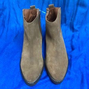 Marroqui Sanchez Tan Suede Booties